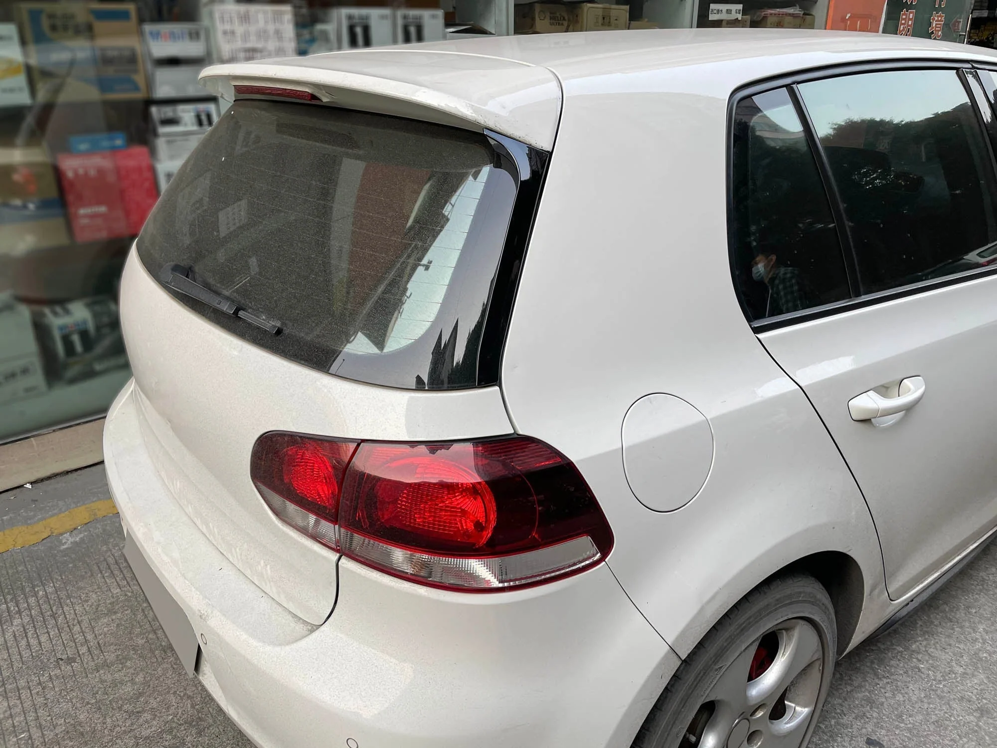 Glossy Black Rear Window Spoiler Side Wing For VW Golf 6 MK6 GTI R 2009-2013 vw11 - Image 3