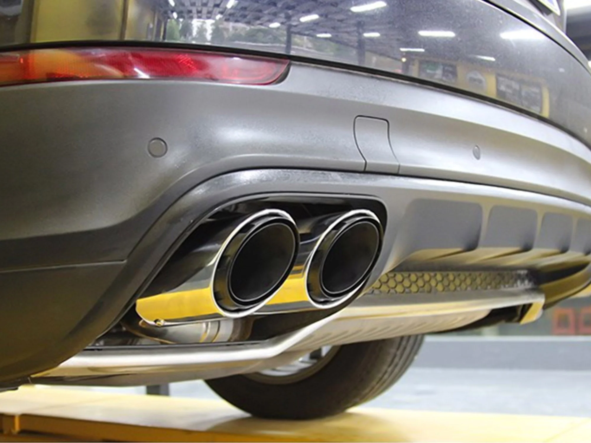 3-Layers Silver Exhaust Tips For Porsche Cayenne 9Y0 9Y3 2019-2026 - Image 3