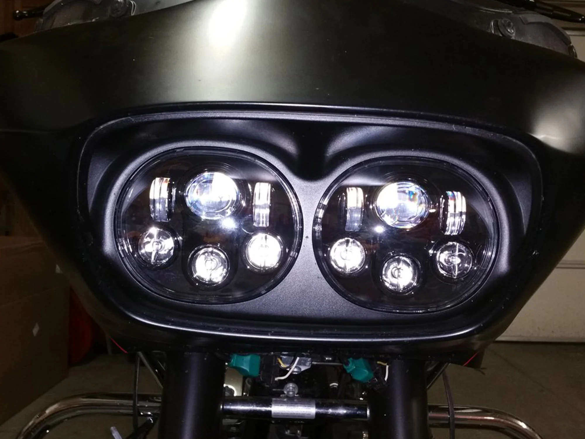 5.75" Dual LED Headlight Projector Fits For Harley Touring Road Glide 1998-2013 - Image 3