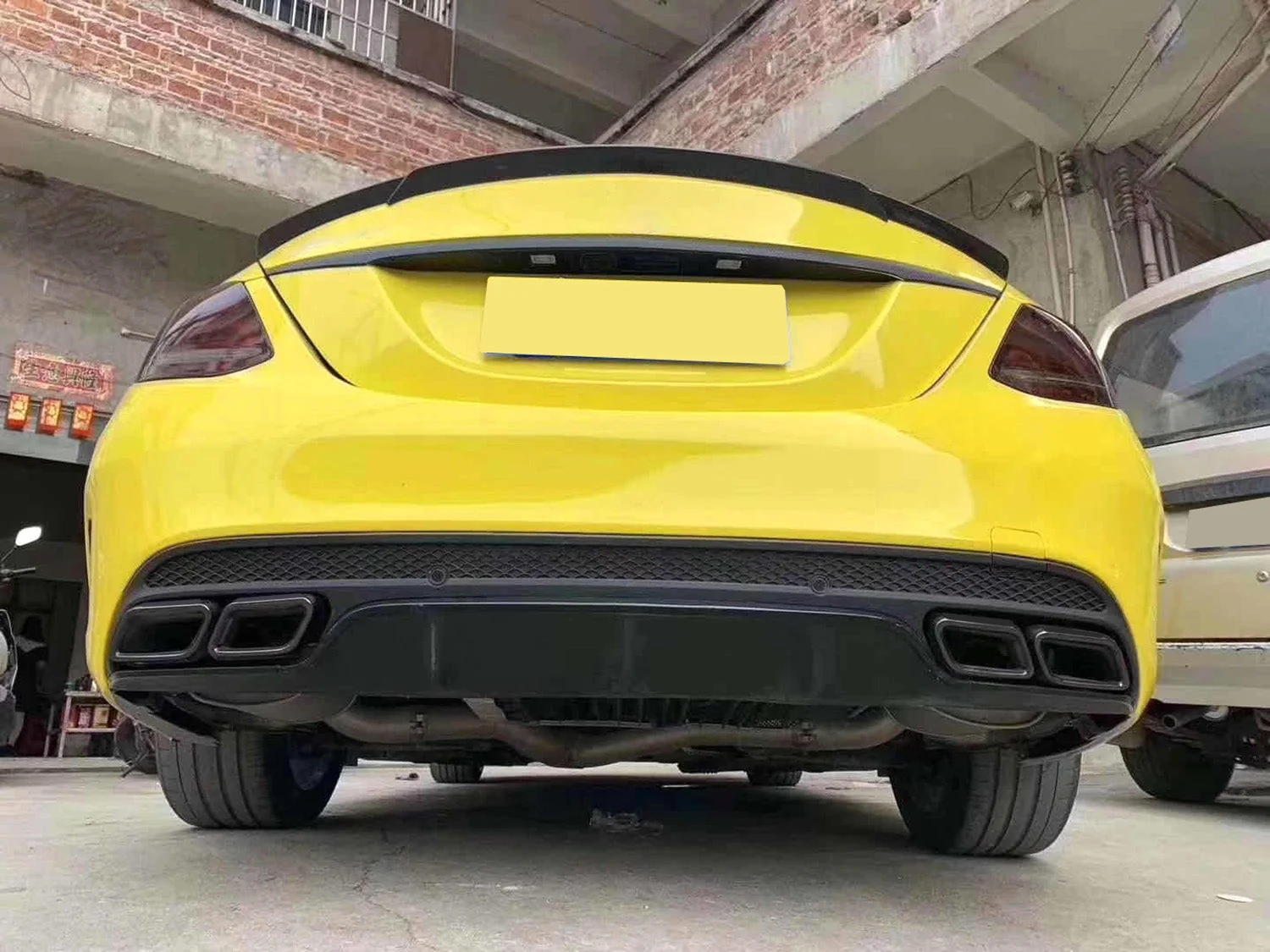 Rear Diffuser + Black Exhaust Tips For Mercedes W205 Sedan C250 C300 C450 C43 AMG 2015-2021 - Image 4