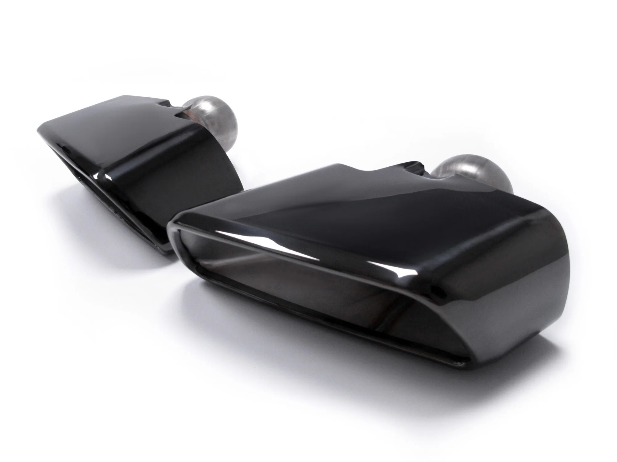 Chrome / Gloss Black Exhaust Tips for BMW G30 5 Series M-Sport Rear Bumper 2017–2023 - Image 8