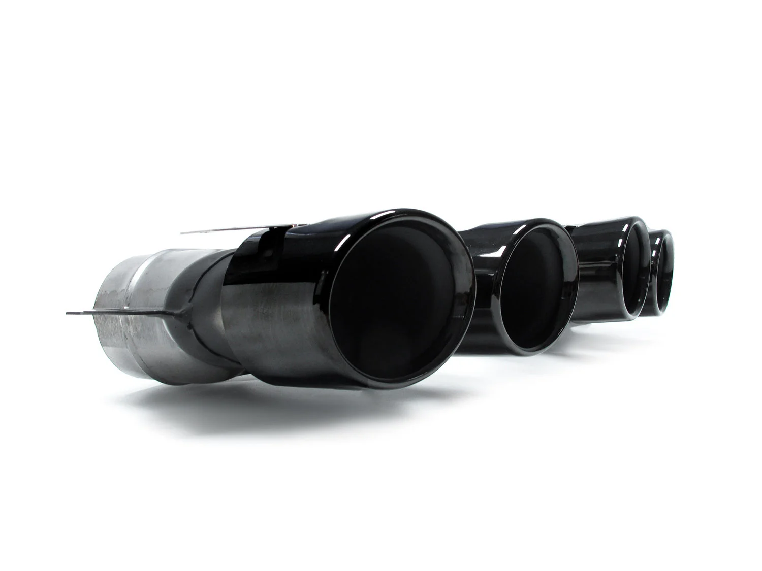 Gloss Black Diffuser & Exhaust Tips for Mercedes E-class W213 S213 Sedan AMG 2021-2023 - Image 11