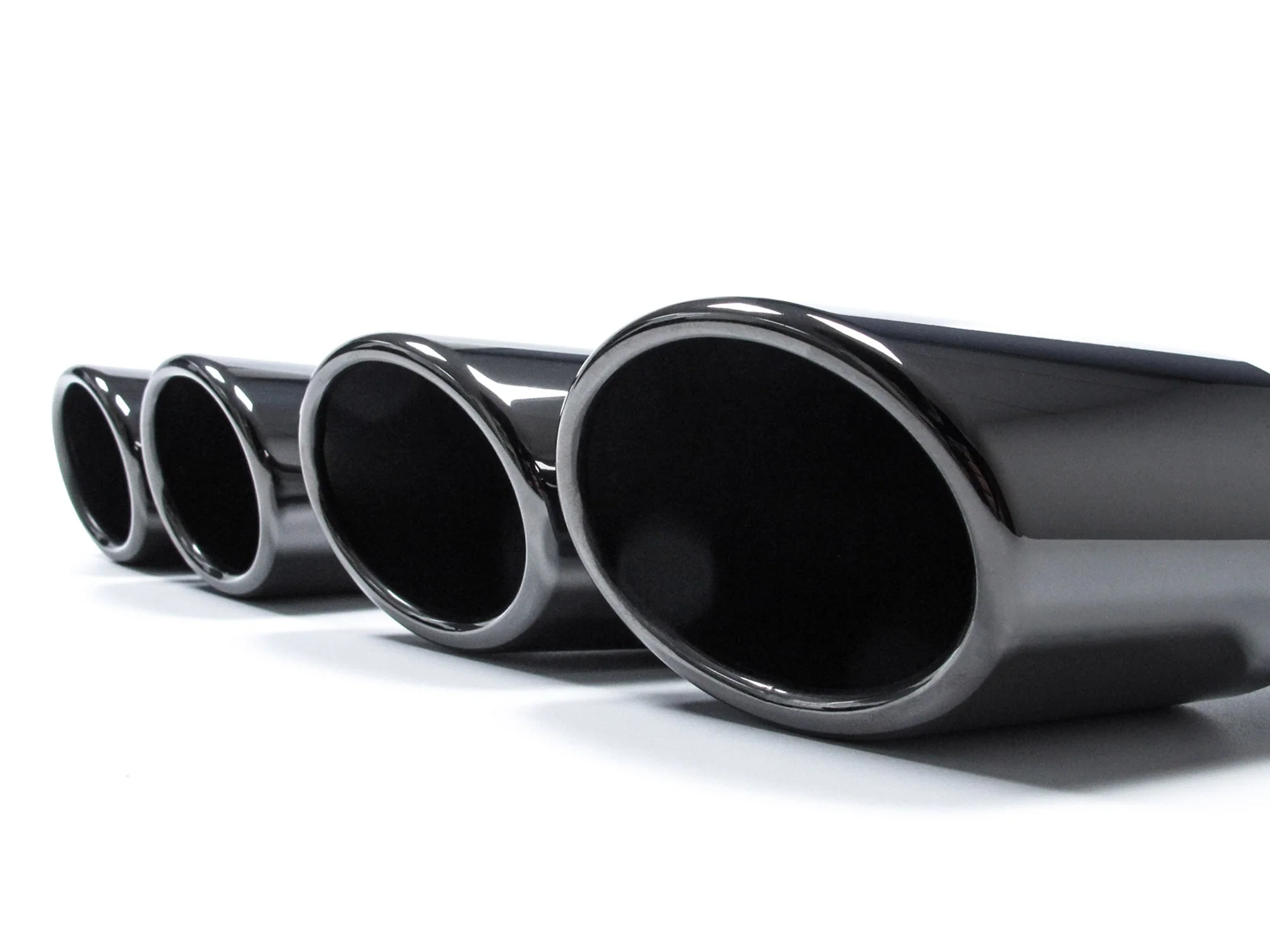 Gloss Black Rear Diffuser + Exhaust Tips For Audi A4 B9 Non-S-Line Sedan 2017–2019 - Image 9