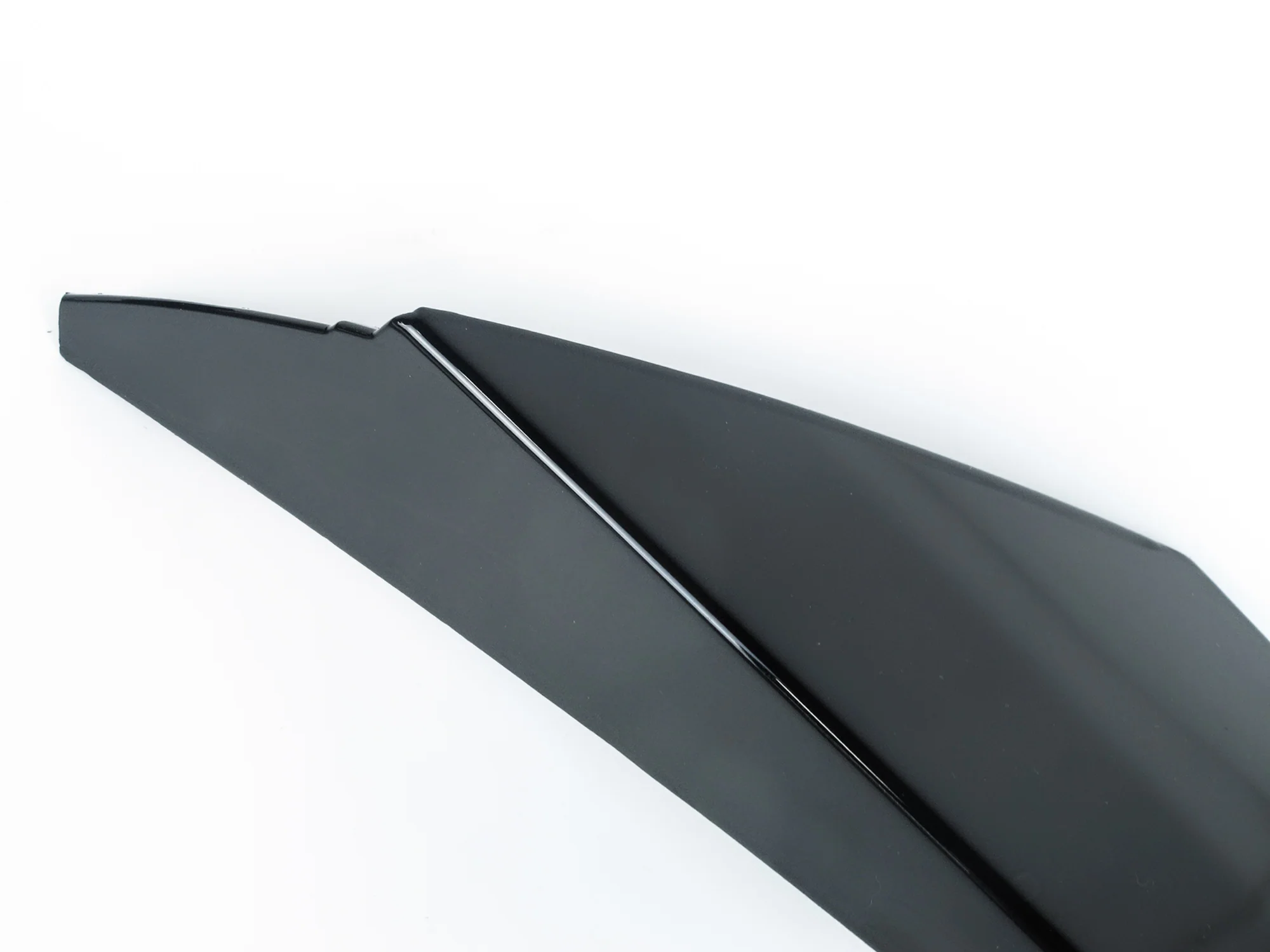 Gloss Black Rear Window Spoiler For VW Golf MK8 TSI TDI 2022-2024 - Image 22