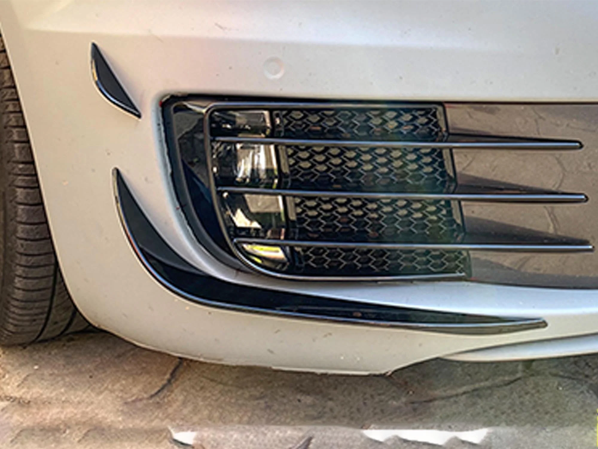 Glossy Black Front Bumper Canards Set for VW Golf MK6 GTI 2008-2012 - Image 5