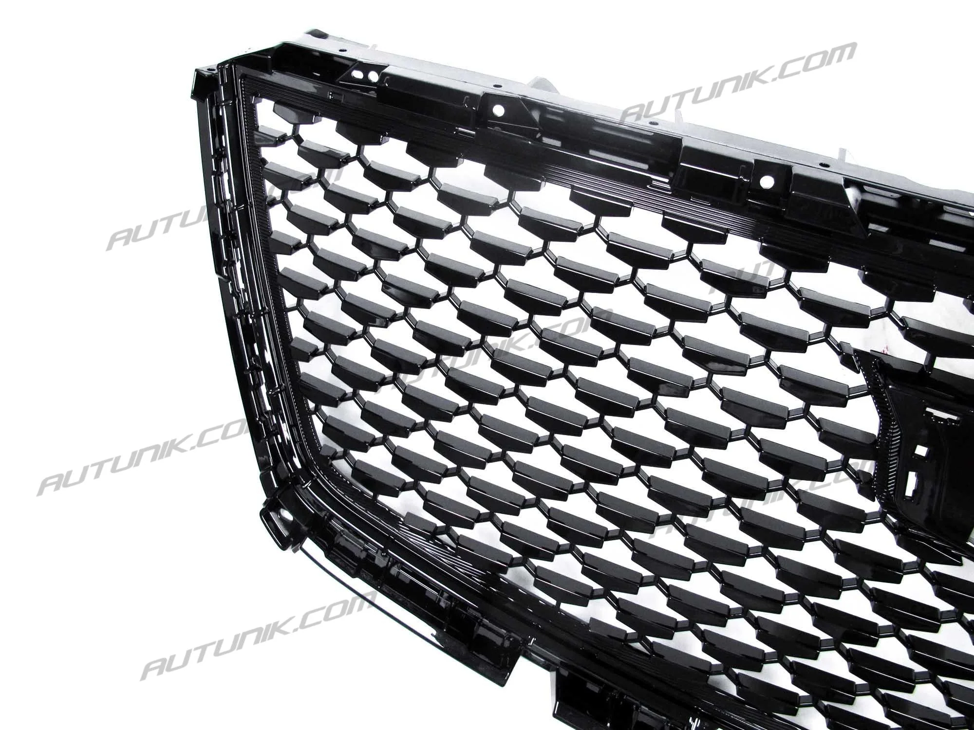 Black Diamond Upper Grill Replacement for Cadillac XT5 2017-2019 Pre-facelift w/o Camera - Image 9