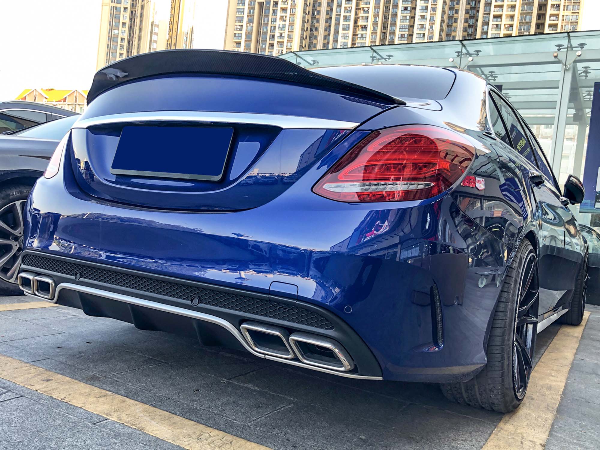 Rear Diffuser w/ Silver Exhaust Tips For Mercedes W205 Sedan C300 C43 AMG di1 - Image 4