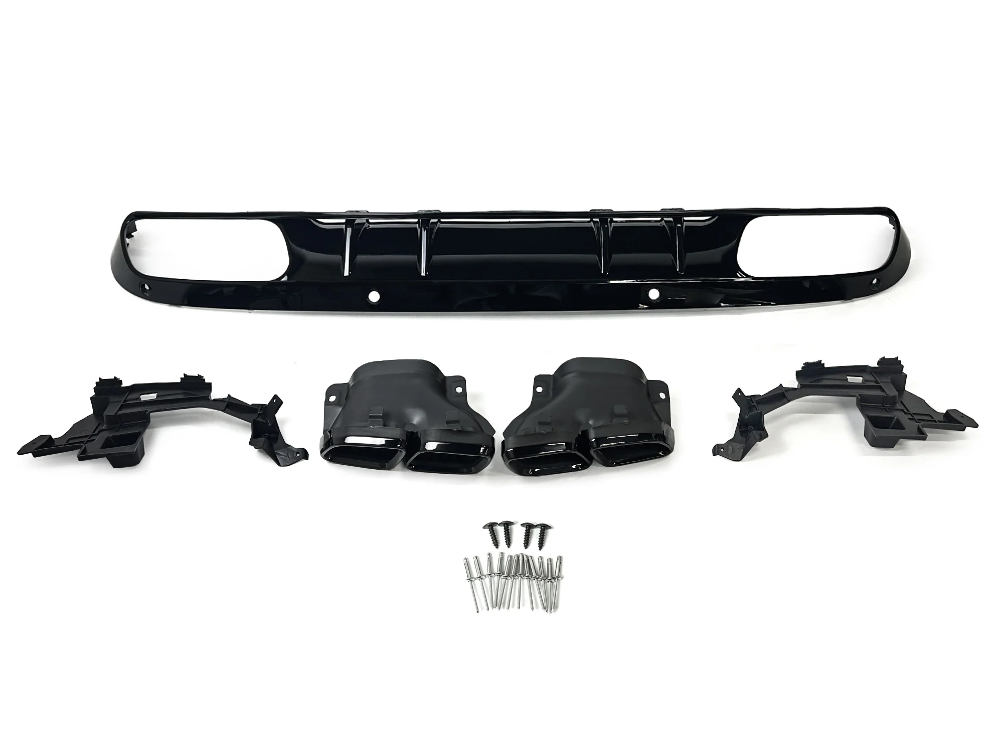 C63 Style Gloss Black Rear Diffuser + Exhaust Tips for Mercedes W205 (Non-AMG Bumper) 2015-2021 - Image 4