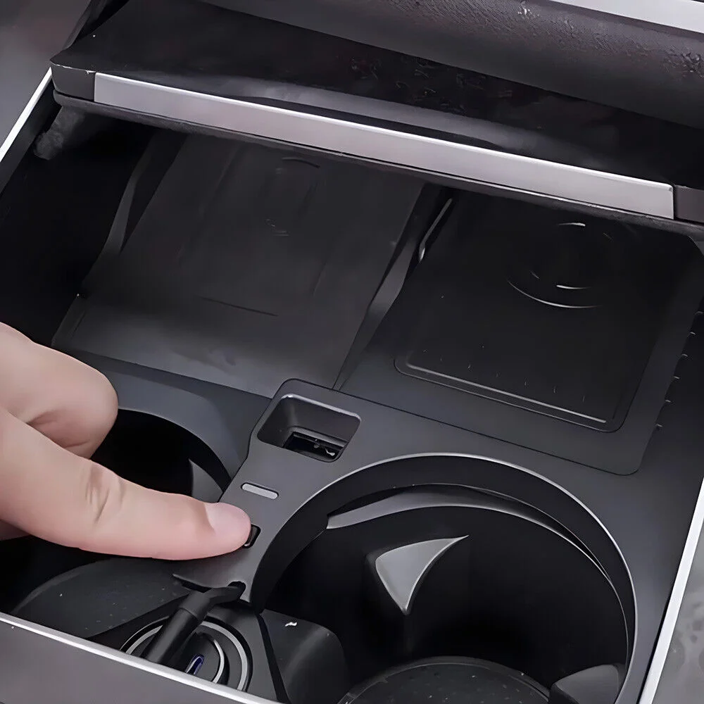 Car Wireless Phone Charger Panel Fit For BMW X5 G05 2020-2024 Fast Charging Tray Pad - Image 3
