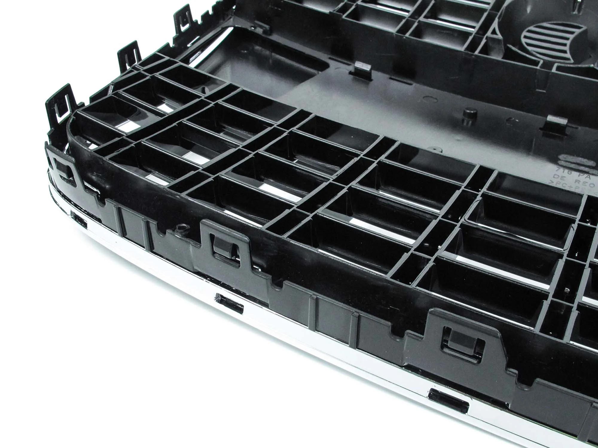 Chrome Front Bumper Grille Replacement For 2007-2015 Audi Q7 - Image 10