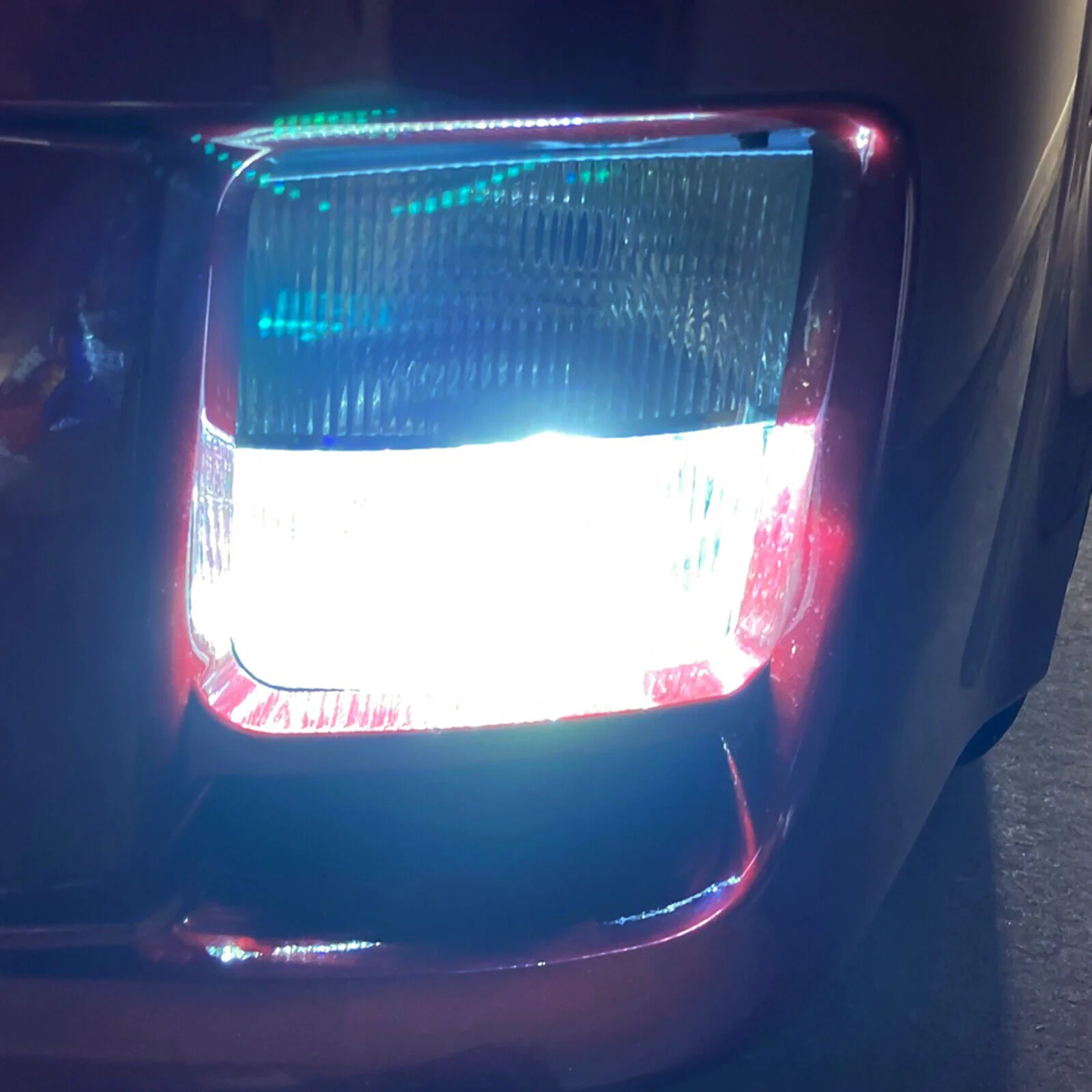 Clear Lens Fog Light & Signal Light For Cadillac CTS-V 2004-2007 - Image 3