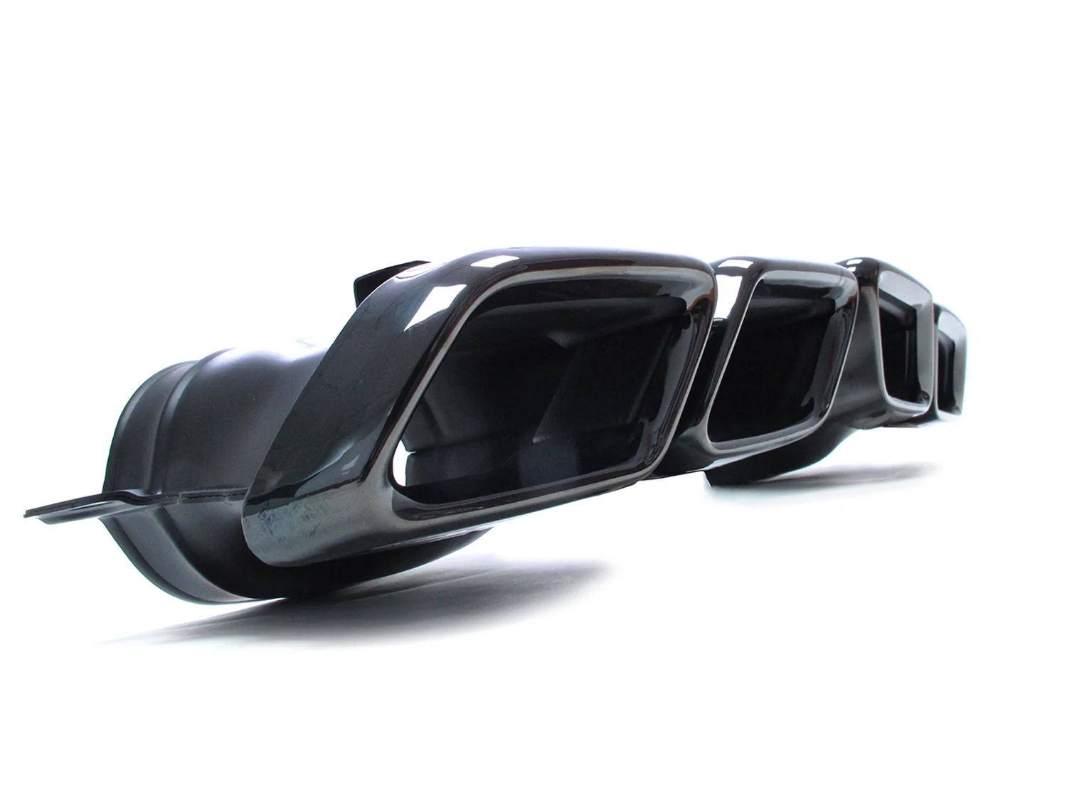Gloss Black Diffuser & Exhaust Tips for Mercedes W213 Sedan Non-AMG 2017-2020 - Image 7