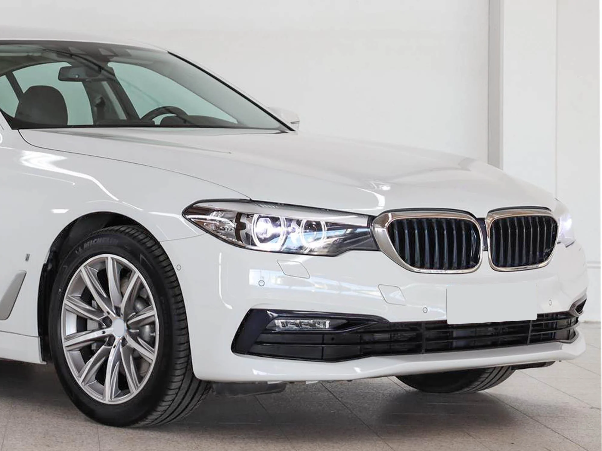 For 2017-2020 BMW 5 Series G30 540i 530i Front Fog Light Grille Trim Gloss Black - Image 3
