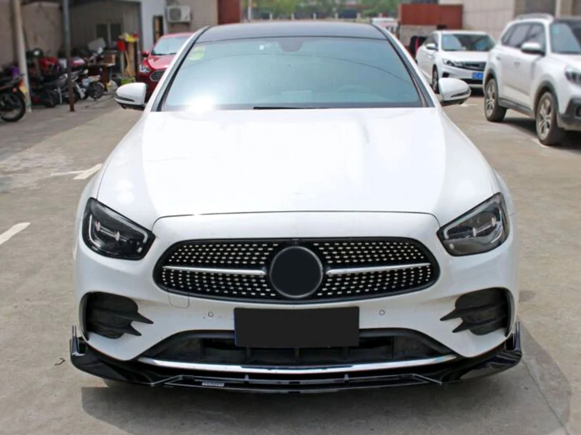 Gloss Black Front Bumper Splitter For Mercedes E-Class W213 Sedan AMG 2021-2023 - Image 3