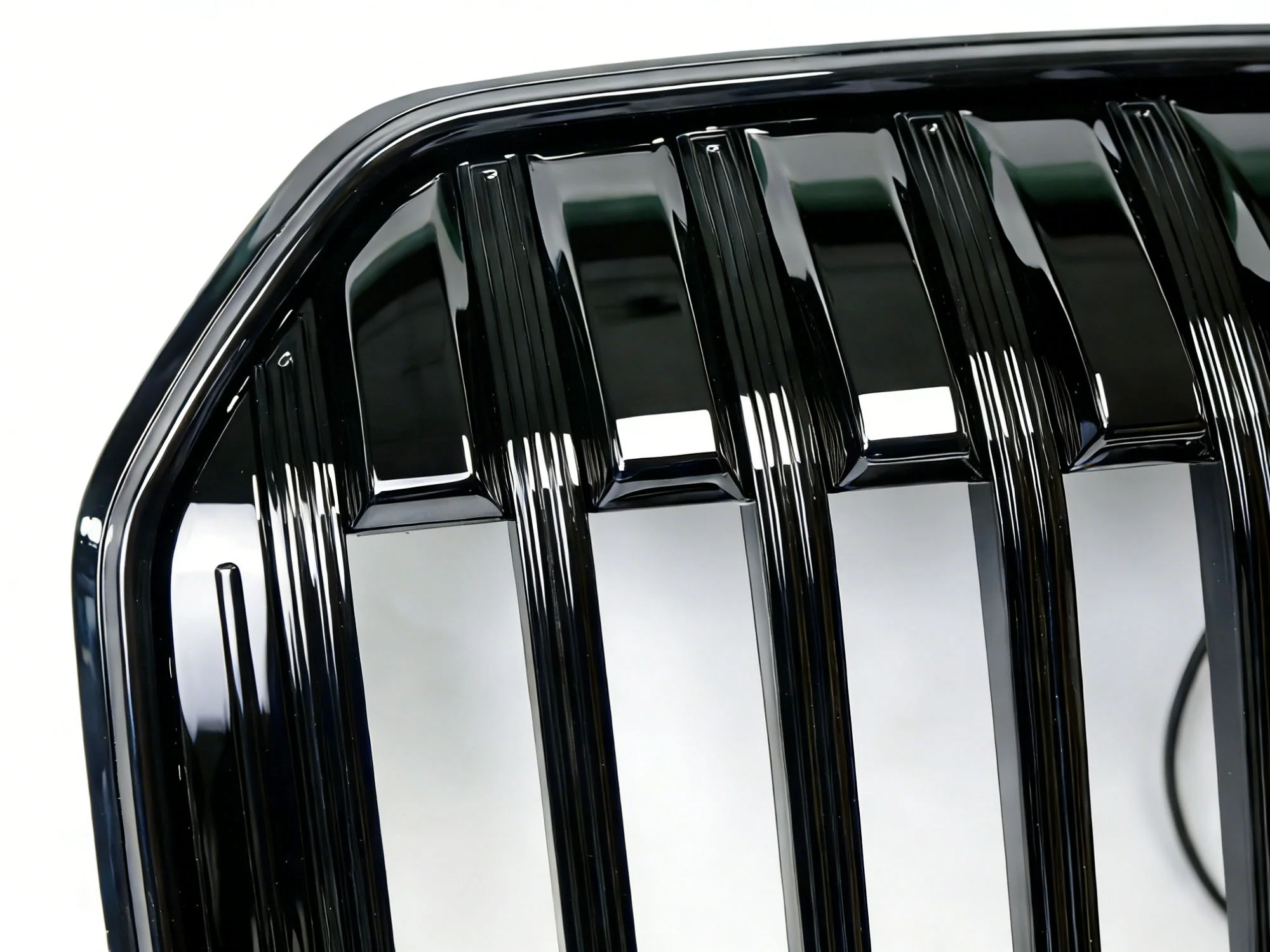 Front Bumper Kidney Grill Grille w/ LED Light For 2023-2026 BMW 7 Series G70 i7 - Image 6