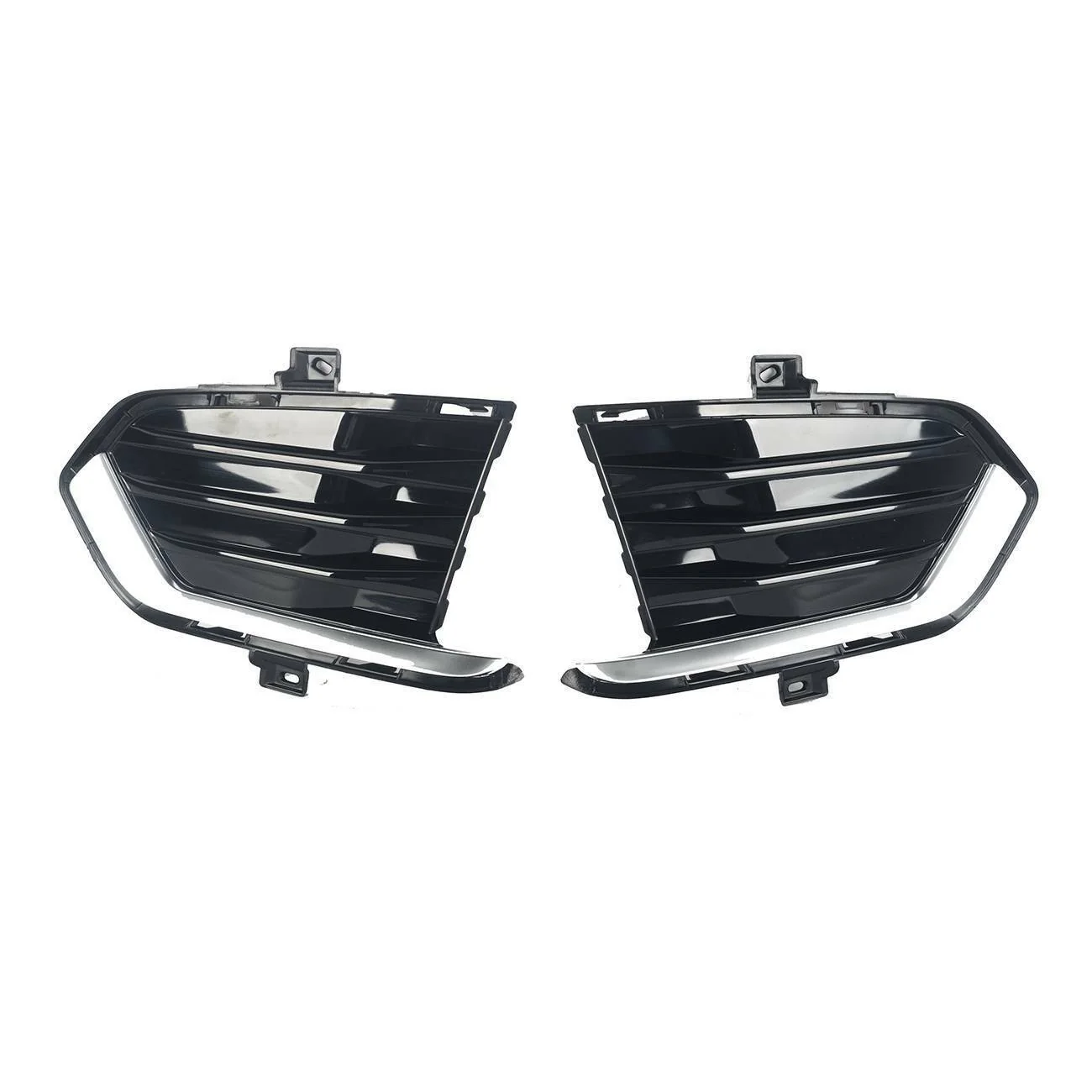 Front Bumper Fog Light Cover Bezels For Cadillac XT5 2017-2019 - Image 2