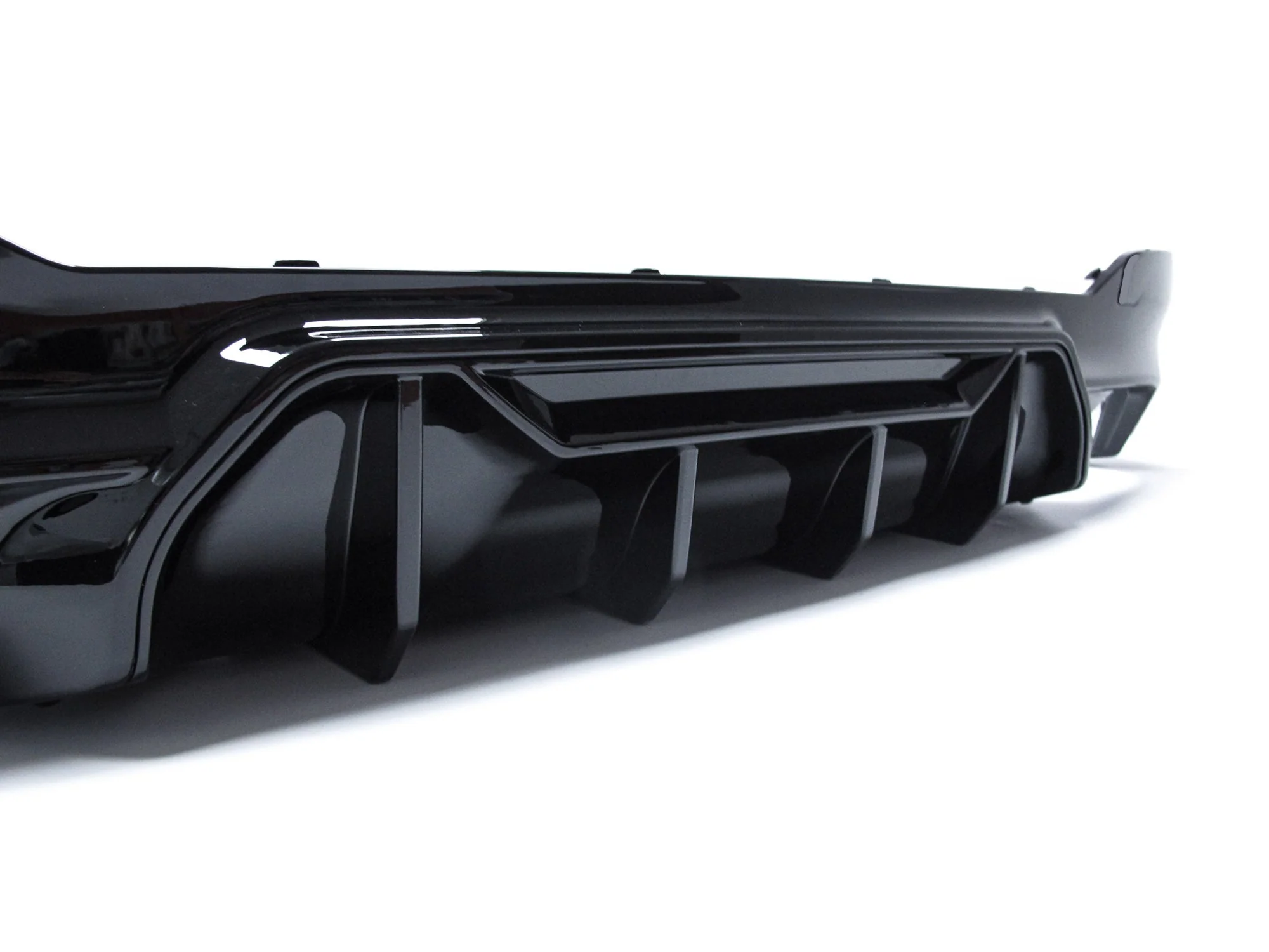 M Competition Style Gloss Black Rear Bumper Diffuser For BMW G30 5 Series M-Sport 2017-2023 - Image 6