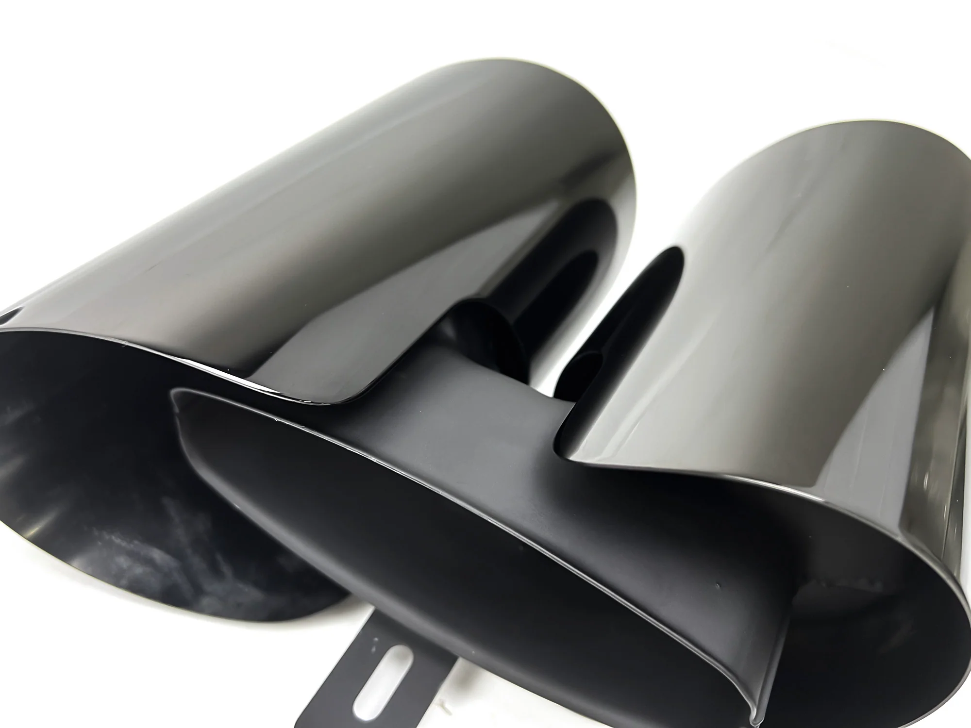 Gloss Black Exhaust Tips Replace for Porsche Panamera 4 / 4S 976 2024 2025+ - Image 10