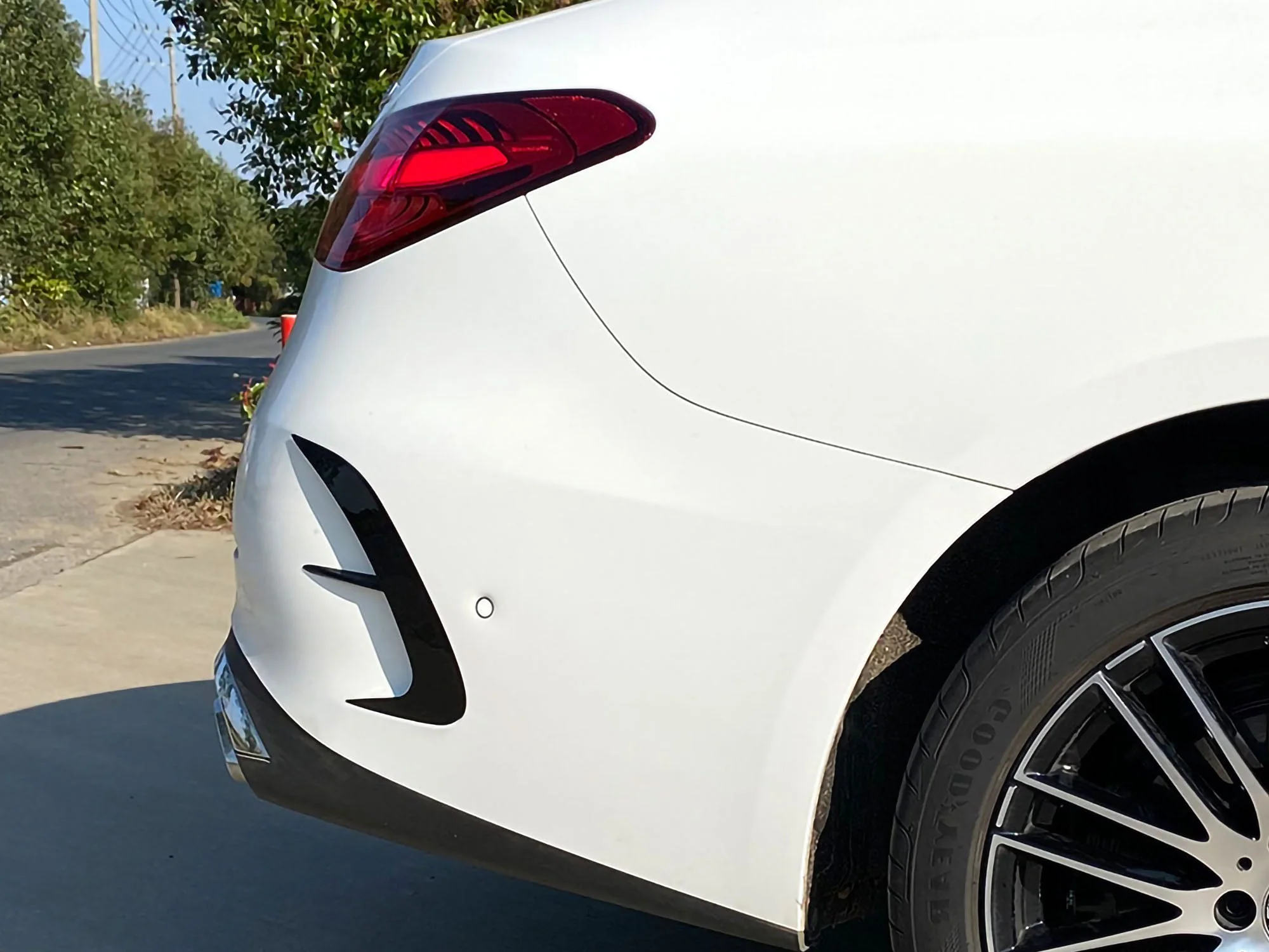 For 2022+ Mercedes C W206 S206 AMG Sport Rear Bumper Canards Side Air Vent Trims Glossy Black - Image 12