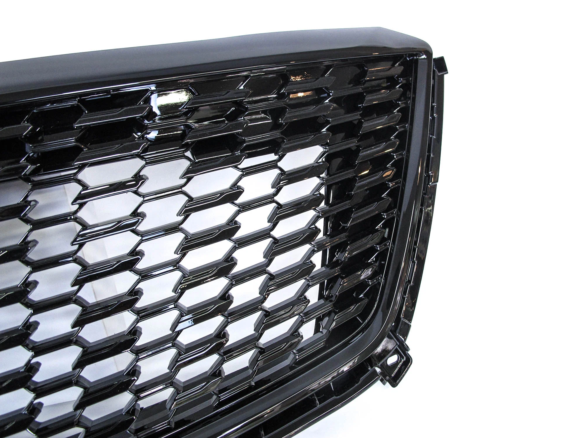 Black Diamond Front Upper Grill Replacement for Cadillac XT5 2020-2024 w/o Camera - Image 8