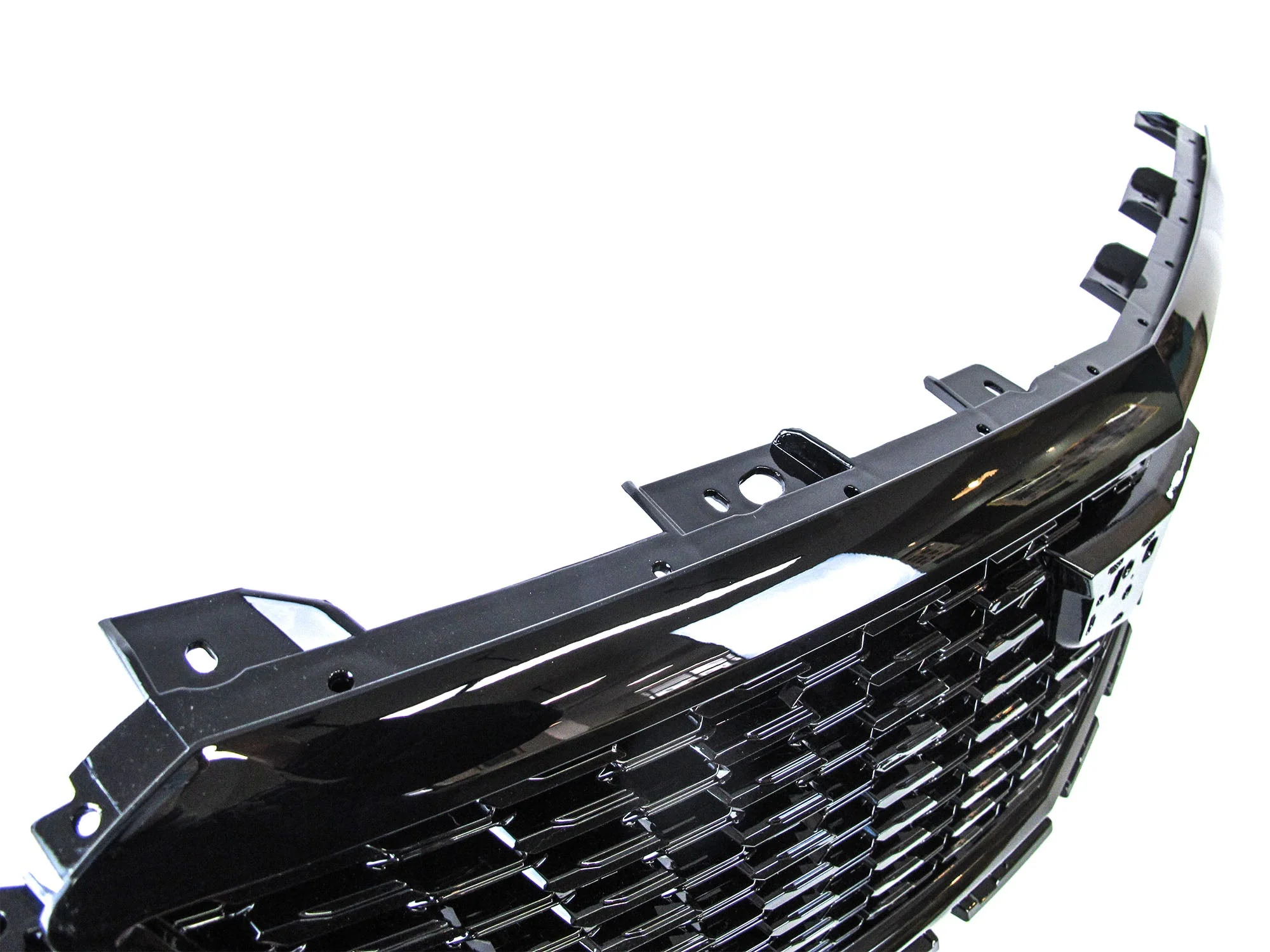 Black Diamond Front Upper Grill Replacement for Cadillac XT5 2020-2024 w/o Camera - Image 9