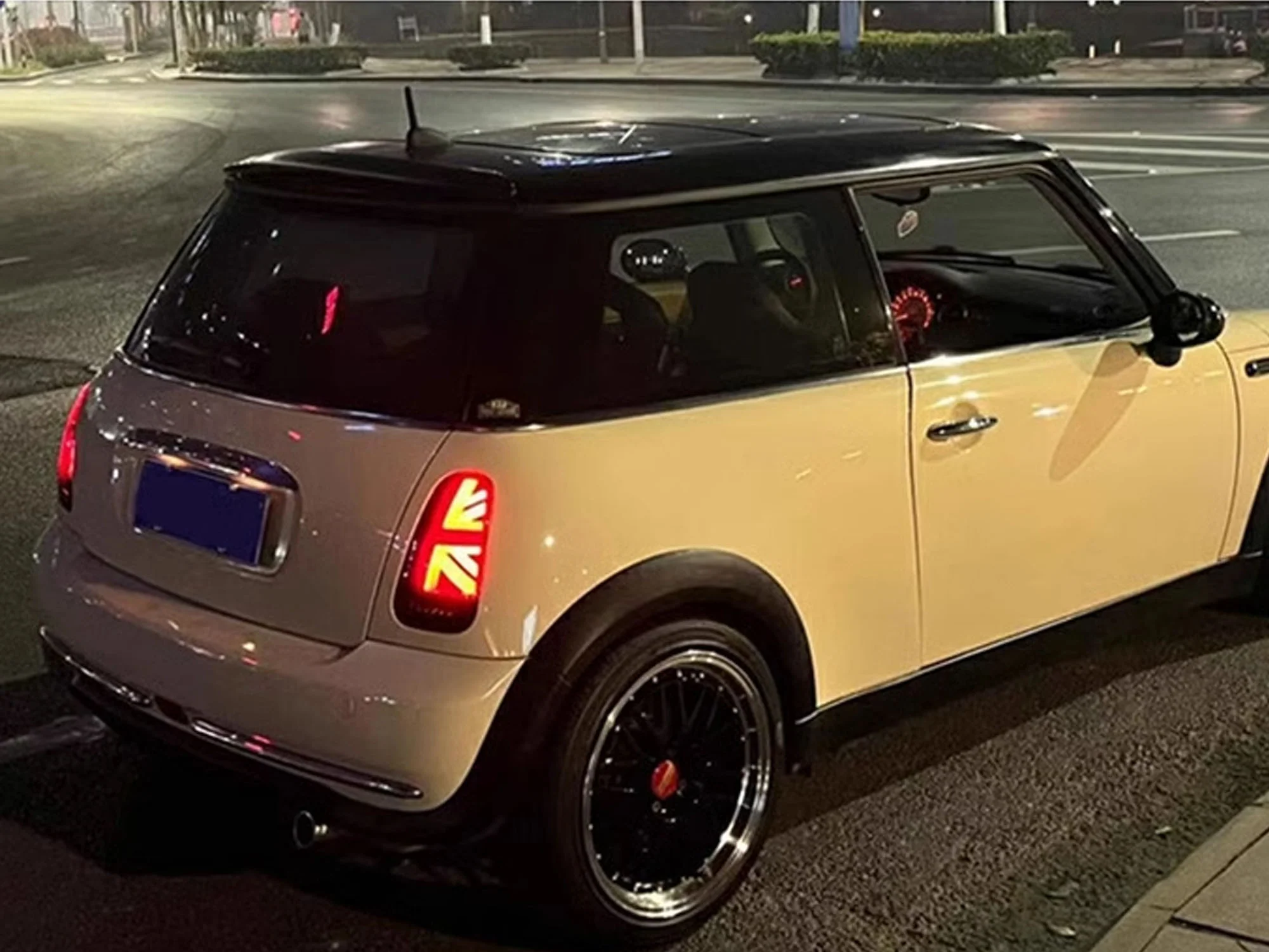 Pair Red LED Tail Lights w/ Start-Up For 2001–2007 Mini Cooper R50 R52 R53 - Image 3