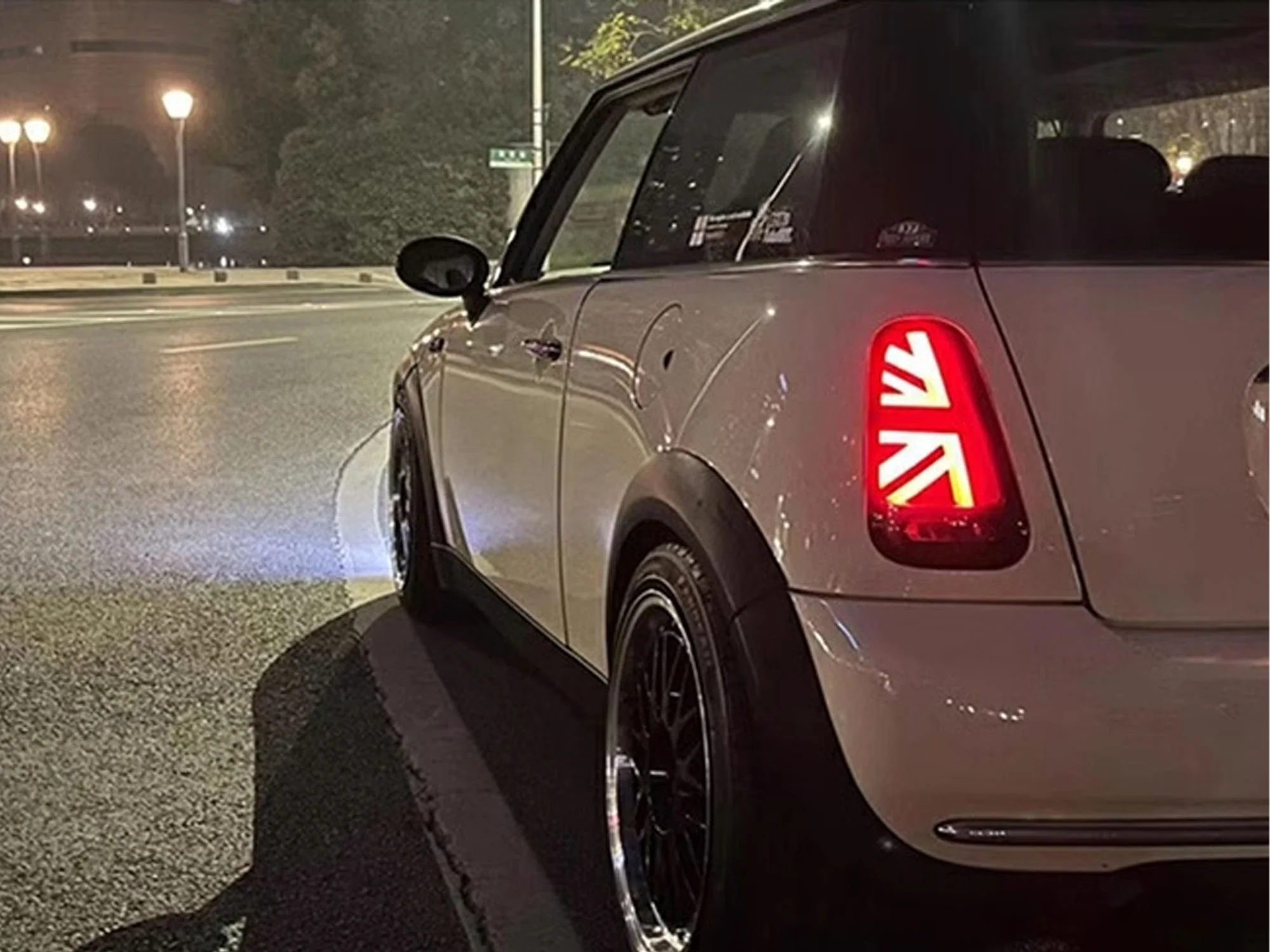 Pair Red LED Tail Lights w/ Start-Up For 2001–2007 Mini Cooper R50 R52 R53 - Image 5