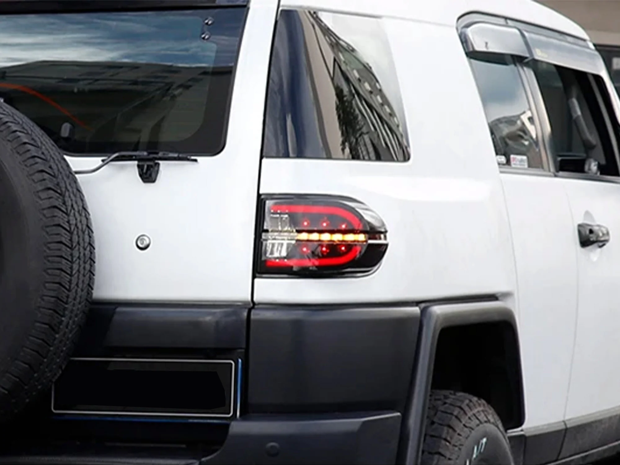 LED Tail Lights Rear Lamps Assembly Animation for Toyota FJ Cruiser 2007-2020 - Image 2