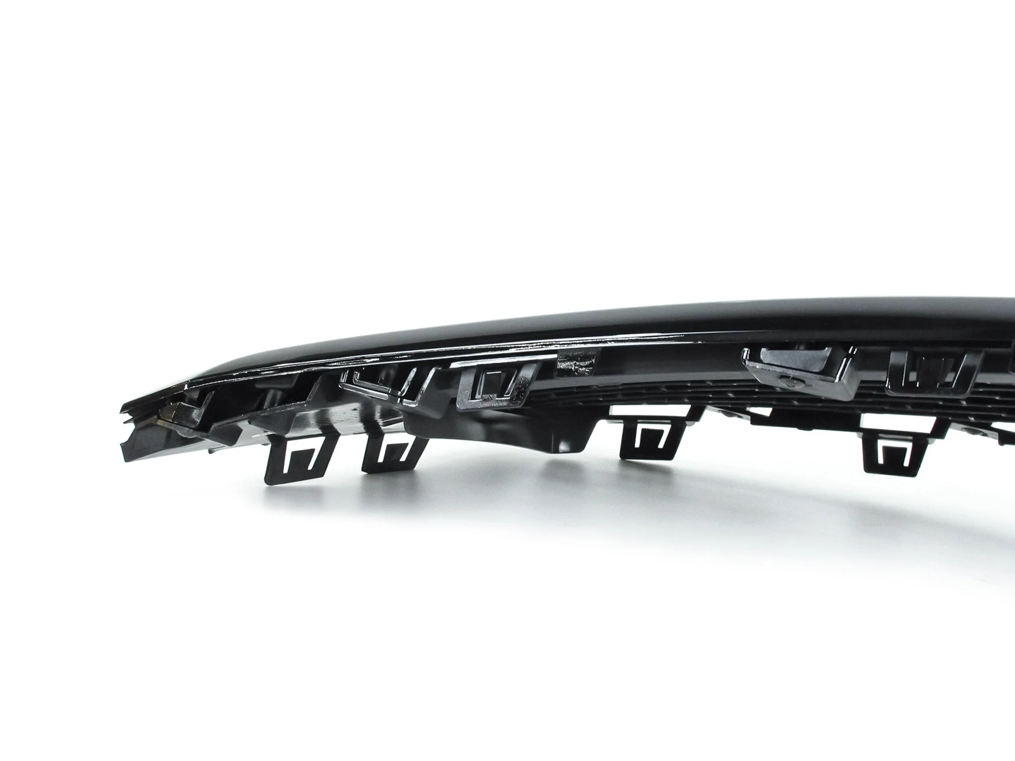 Chrome Diamond Upper Grille for Cadillac CT5 2020-2023 w/o Camera - Image 7
