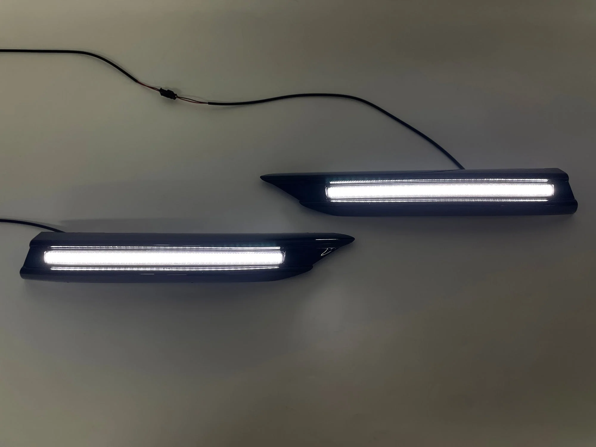 LED DRL Fog Lights for 2022–2025 Mercedes W206 C200 C300 AMG Line Sedan - Image 6
