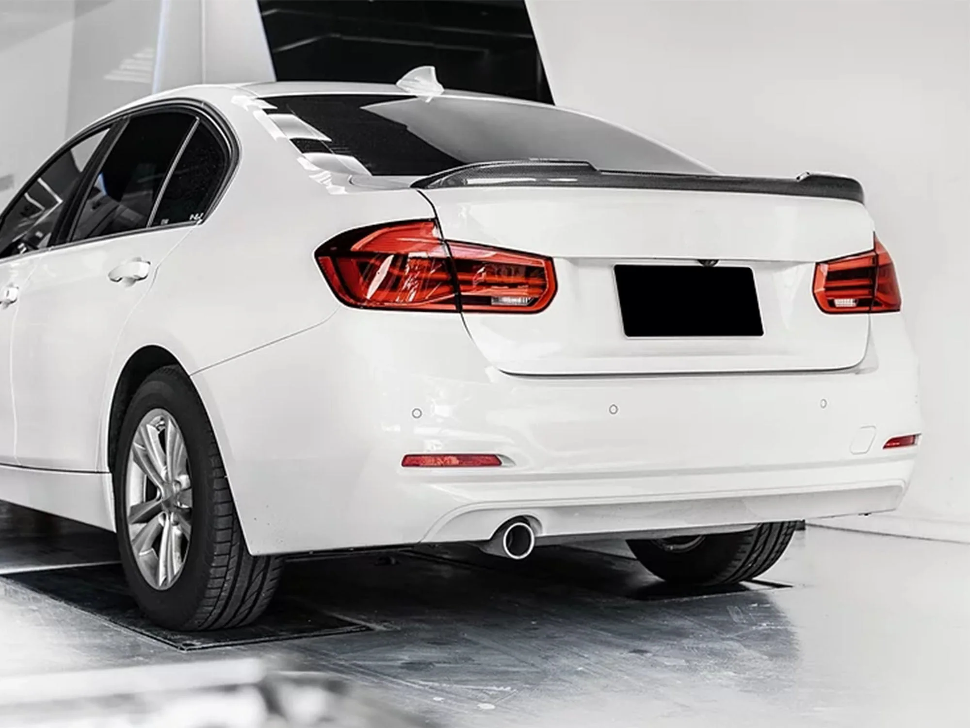 Real Carbon Fiber Rear Trunk Spoiler for BMW 3-Series F30 Sedan M3 F80 2013-2018 bm183 - Image 3