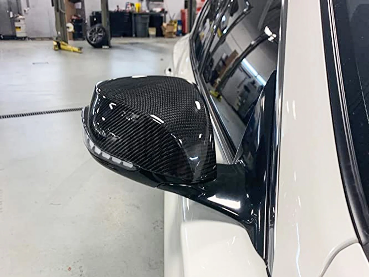 Pair For Infiniti QX30 Q50 Q60 Q70 Real Carbon Fiber Side Mirror Cover Caps Replacement - Image 3