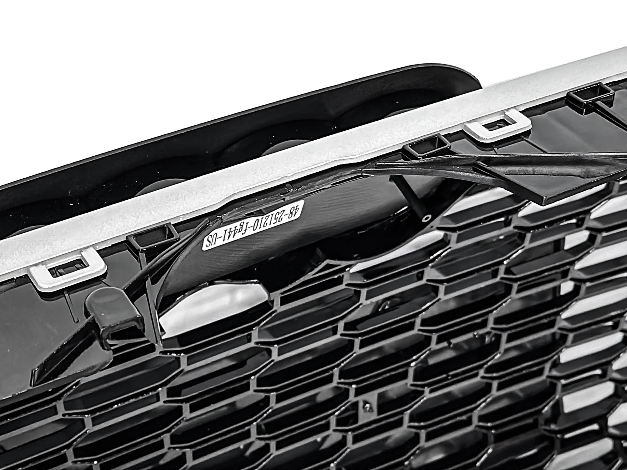 RS5 Style Honeycomb Front Mesh Grille Chrome for Audi A5 S5 B9 2017 2018 2019 - Image 11