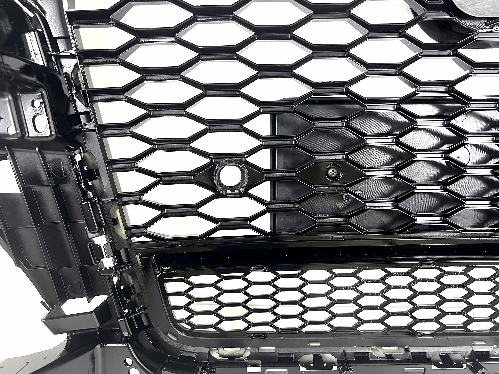 Front Grille Black Honeycomb Grill for Audi Q3 8U SQ3 2015-2018 fg298 - Image 9