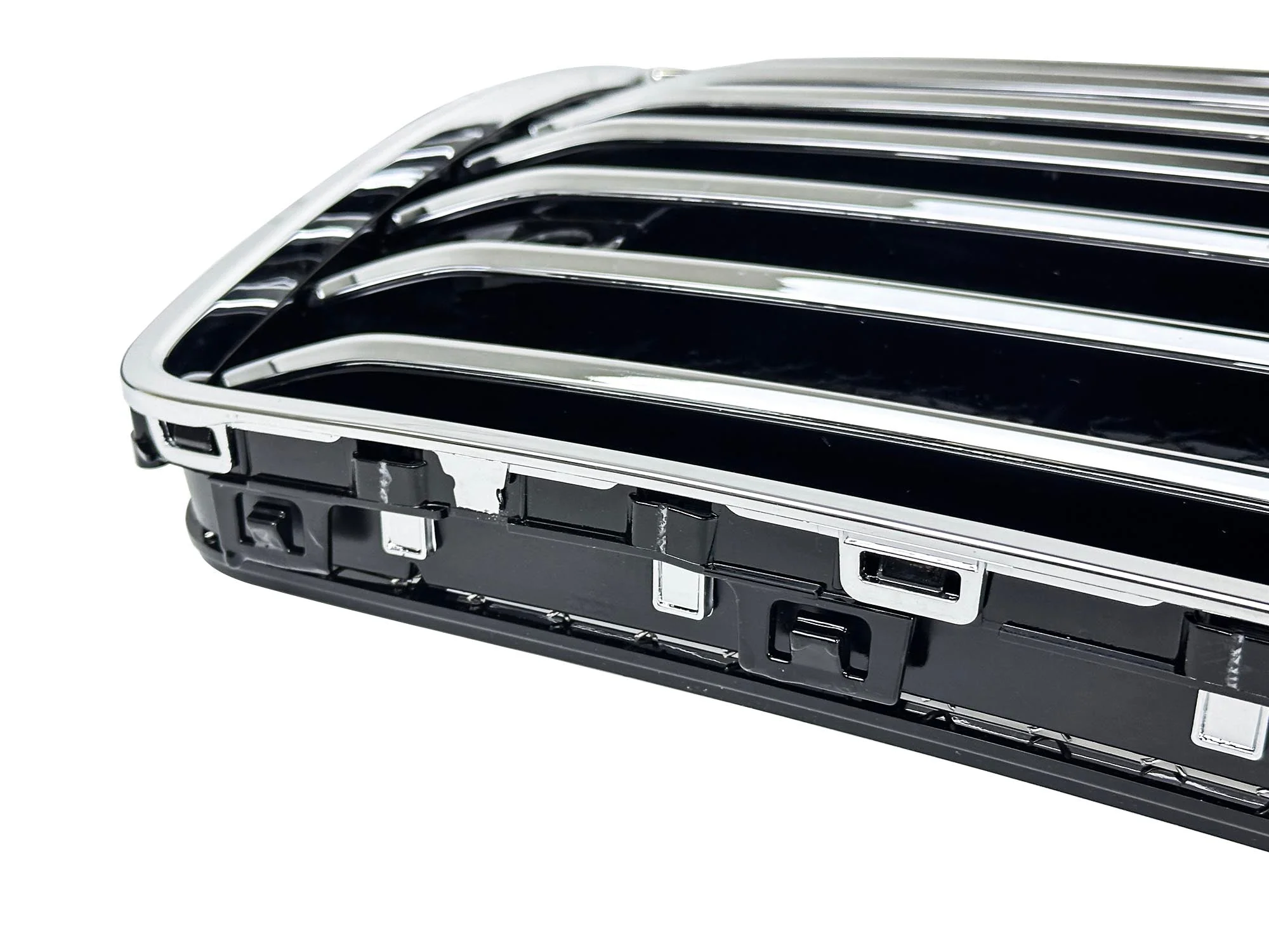 Chrome Front Bumper Mesh Grille for Audi A8 W12 2015-2018 - Image 9