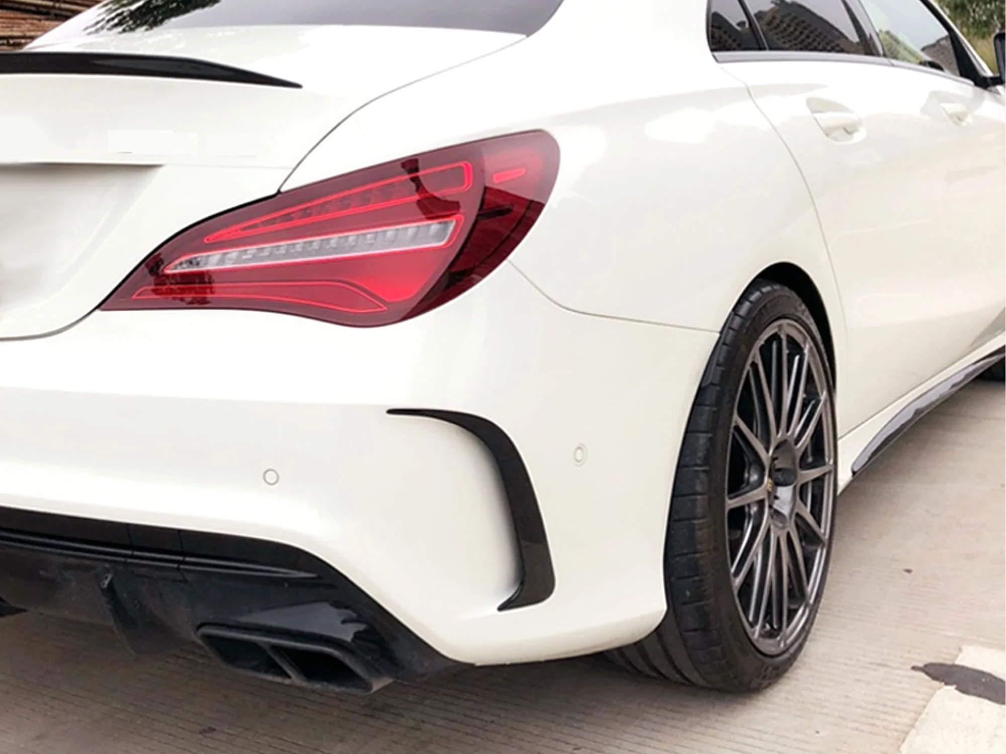 Gloss Black Rear Bumper Air Vent Cover for Mercedes CLA C117 W117 AMG Line 2013-2019 - Image 2